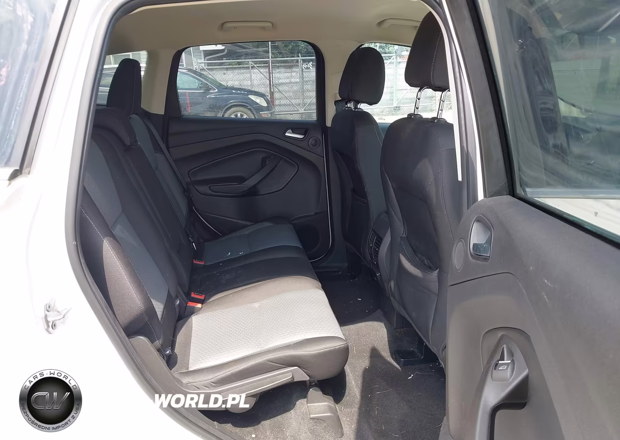2017 Ford Escape Se VIN:1FMCU0GD8HUB65675 - 8