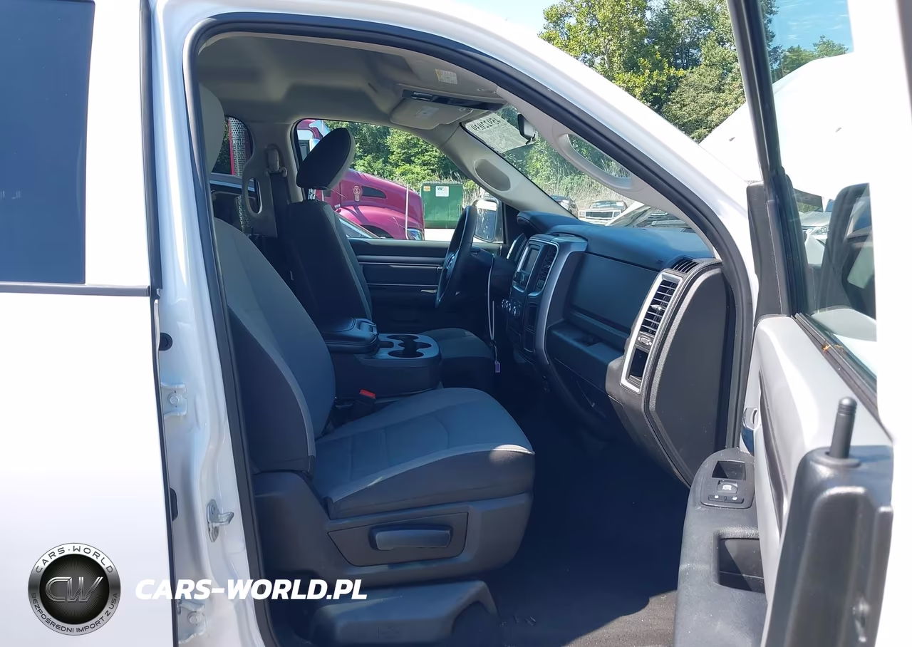 2024 Ram 1500 Classic Slt 4X2 6'4 Box VIN:1C6RR6GGXRS142710 - 5