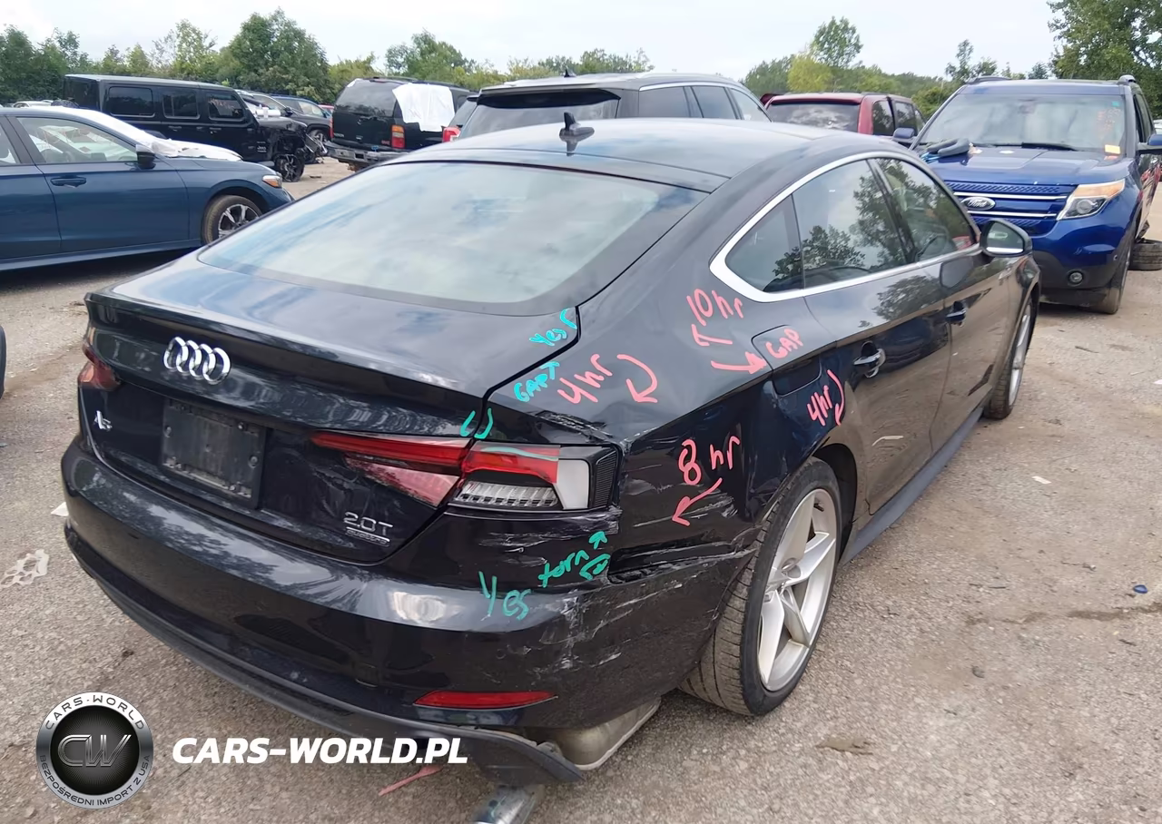 2018 Audi A5 2.0T Premium VIN:WAUENCF5XJA024939 - 4