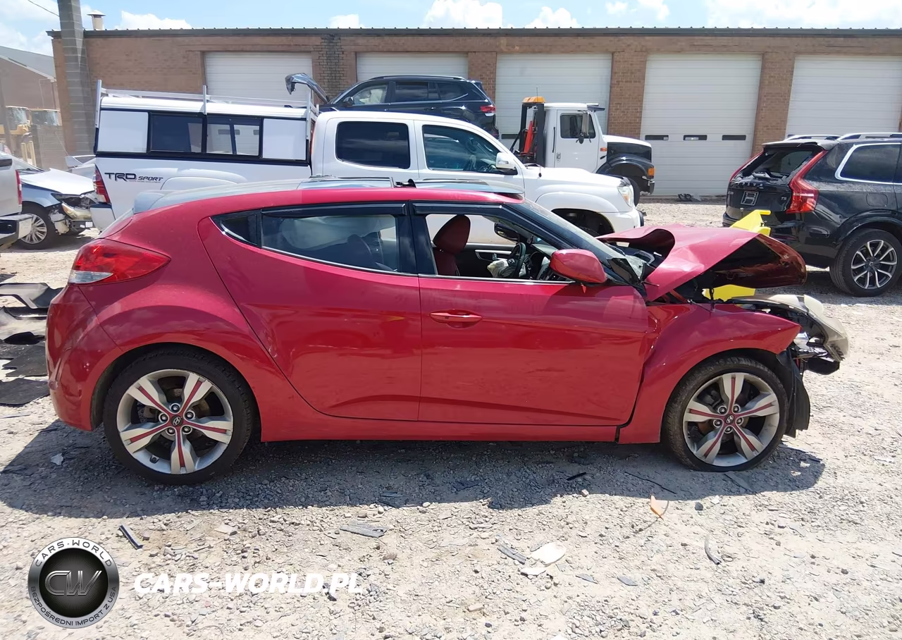 2012 Hyundai Veloster VIN:KMHTC6AD2CU032269 - 13