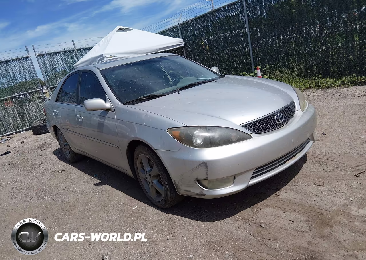 2005 Toyota Camry Se V6 – zdjęcie 1 z 11