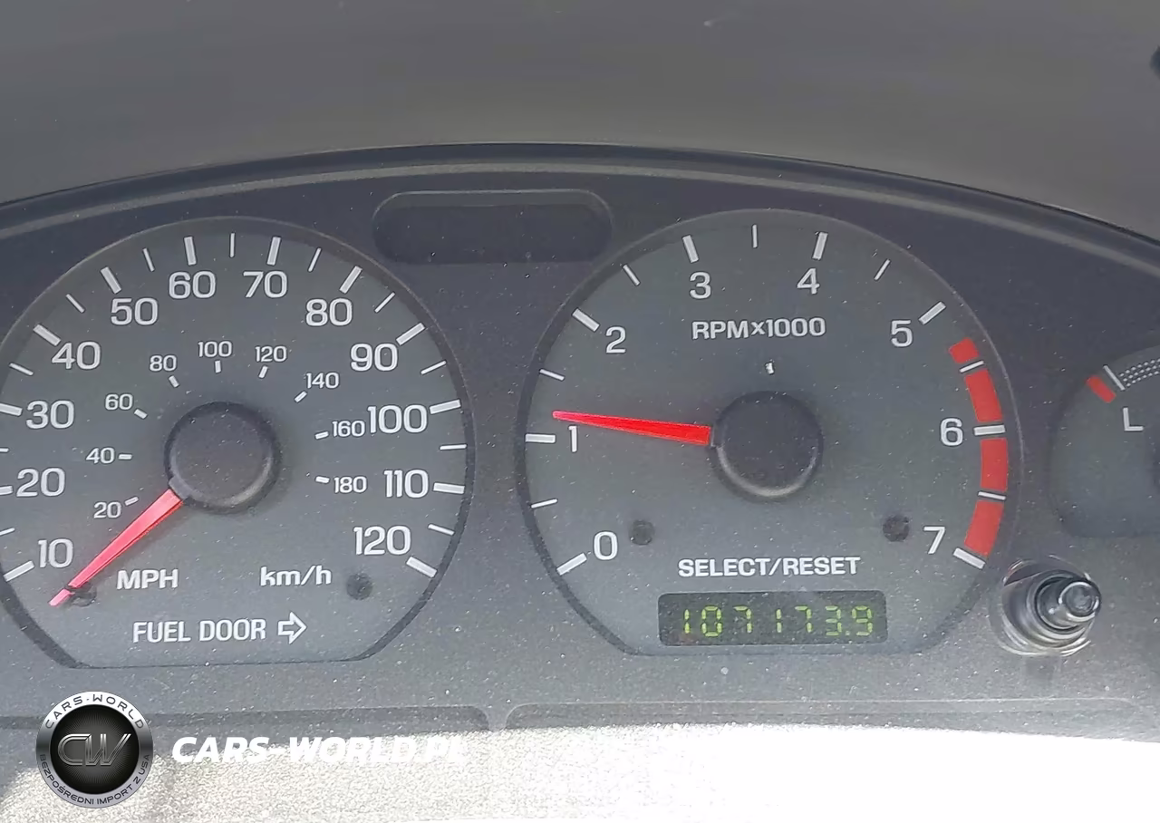 2002 Ford Mustang Deluxe-Premium VIN:1FAFP44492F239935 - 7