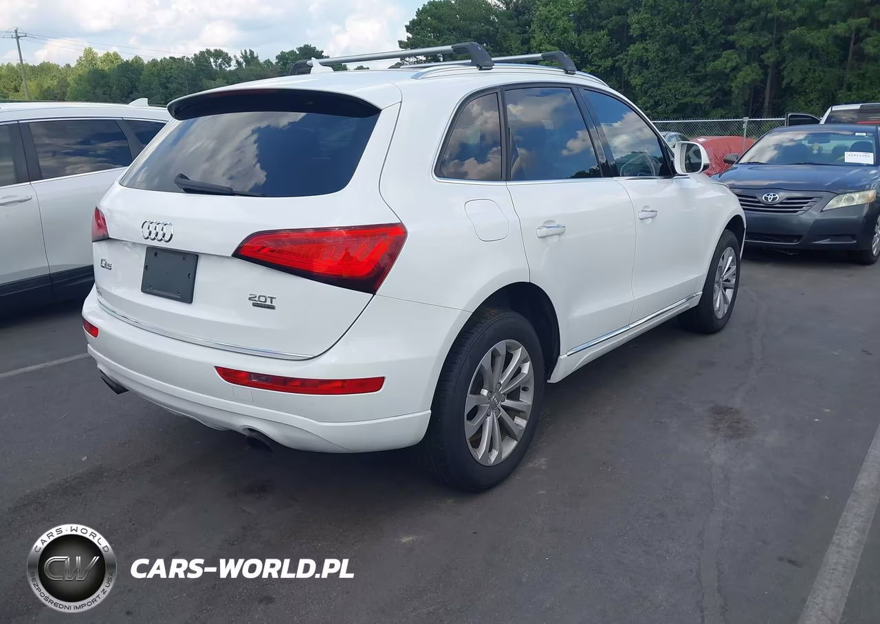 2016 Audi Q5 2.0T Premium VIN:WA1C2AFP1GA053189 - 4