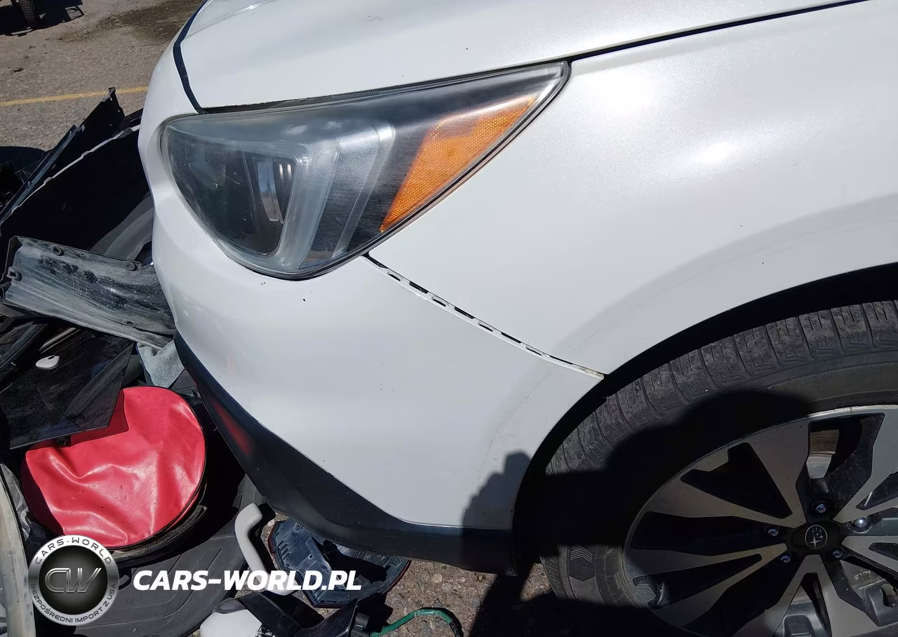 2015 Subaru Outback 2.5I Limited VIN:4S4BSBNC6F3331881 - 6