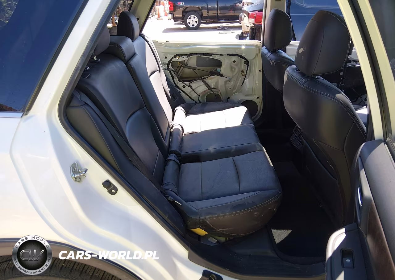 2015 Subaru Outback 2.5I Limited VIN:4S4BSBNC6F3331881 - 8