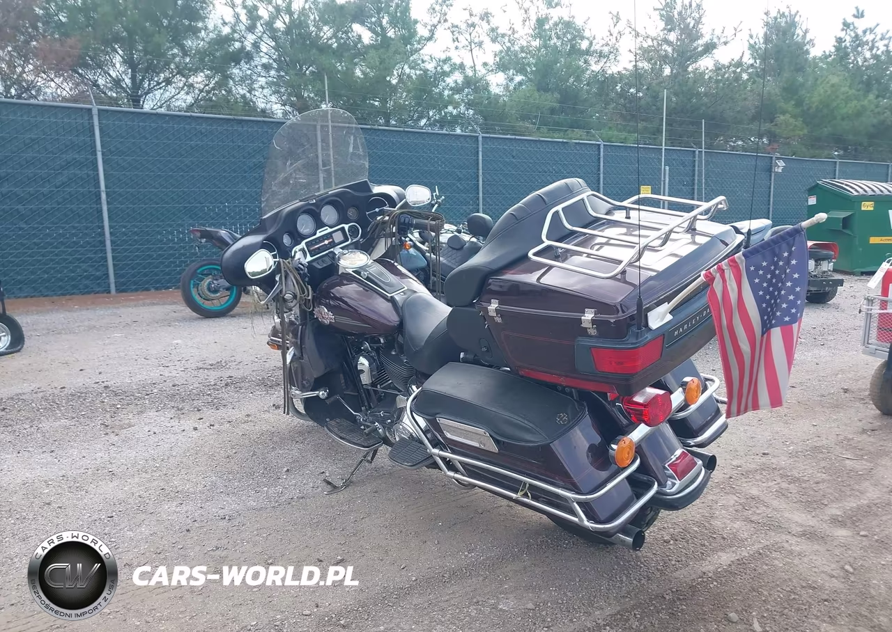 2005 Harley-Davidson Flhtcui VIN:1HD1FCW155Y634724 - 3