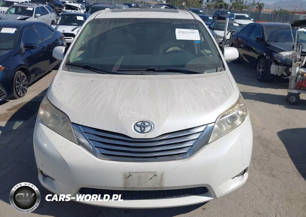 2011 Toyota Sienna Limited VIN:5TDDK3DC2BS023782 - 12