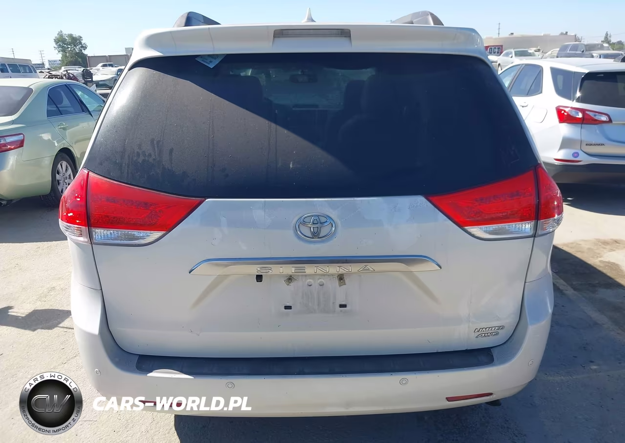 2011 Toyota Sienna Limited VIN:5TDDK3DC2BS023782 - 16