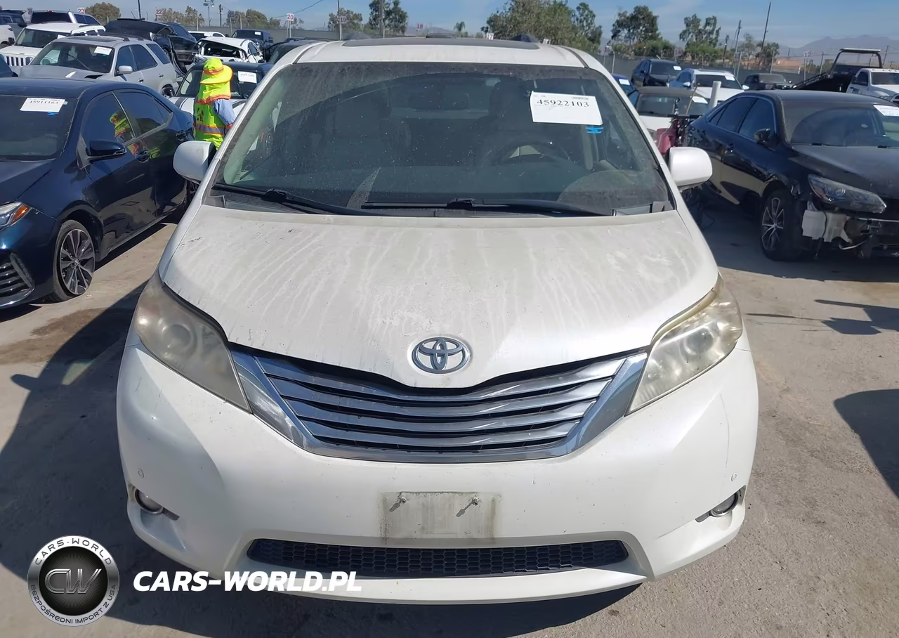 2011 Toyota Sienna Limited VIN:5TDDK3DC2BS023782 - 6