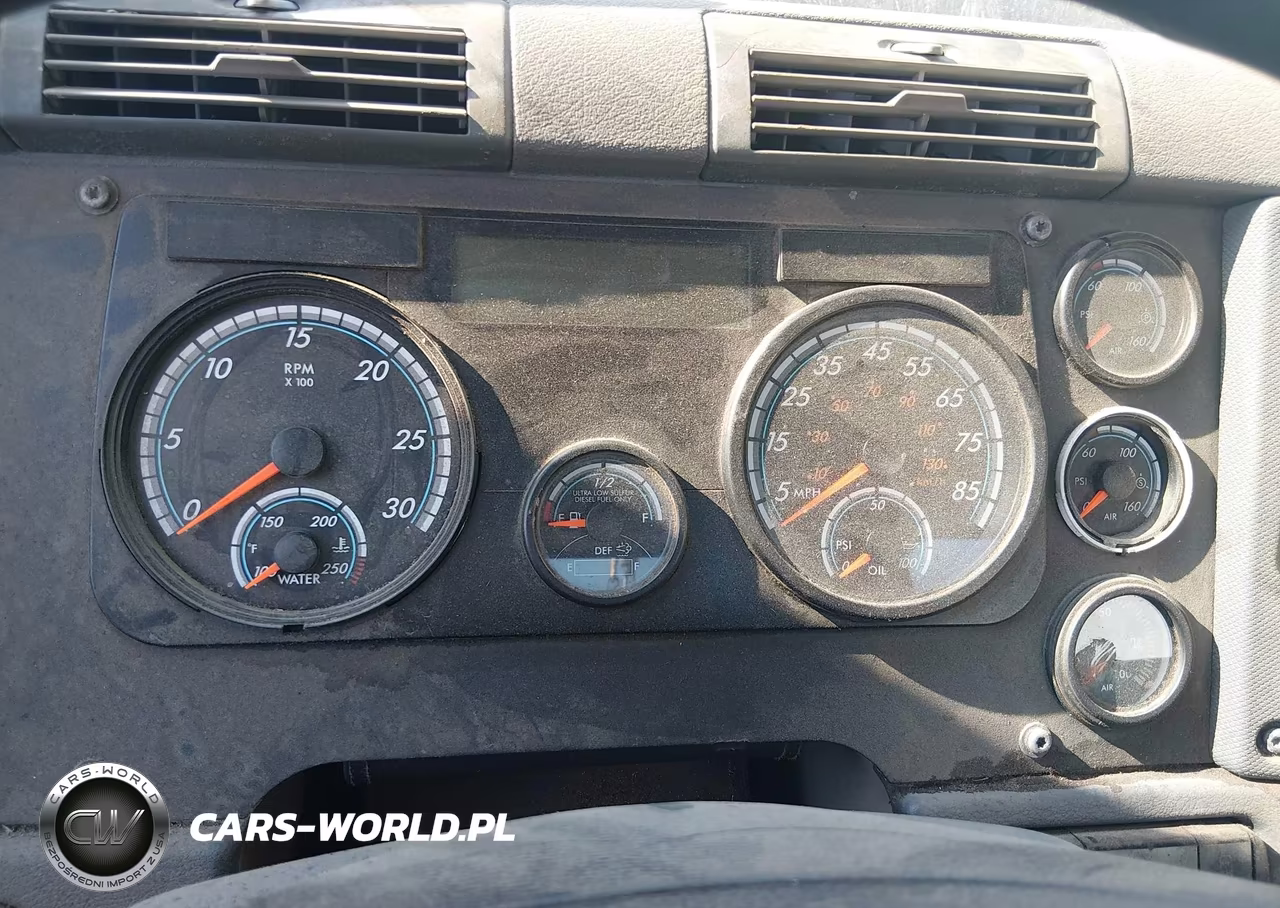 2020 Freightliner Cascadia 113 VIN:1FUJGBDV4LLLT8546 - 5