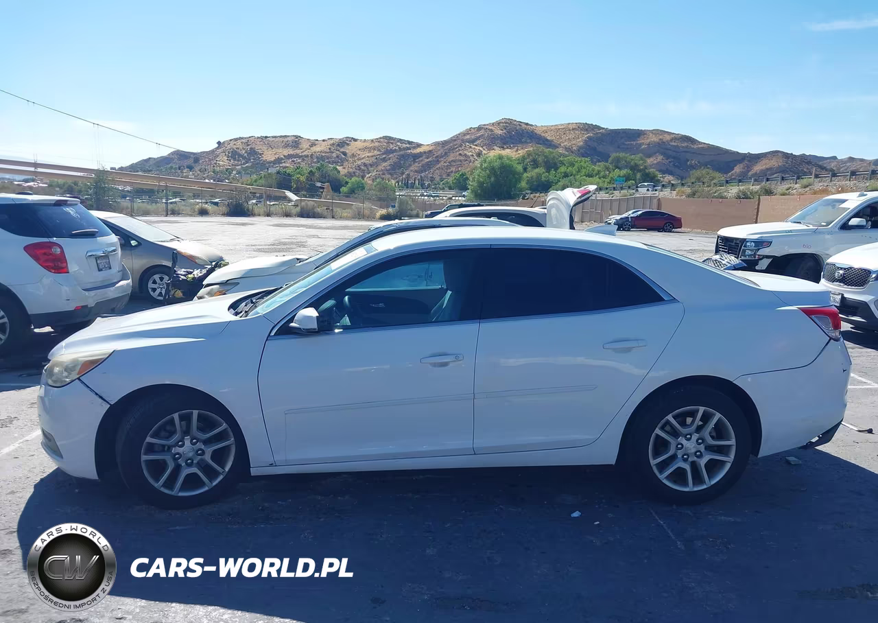 2015 Chevrolet Malibu 1Lt VIN:1G11C5SL8FF221456 - 14