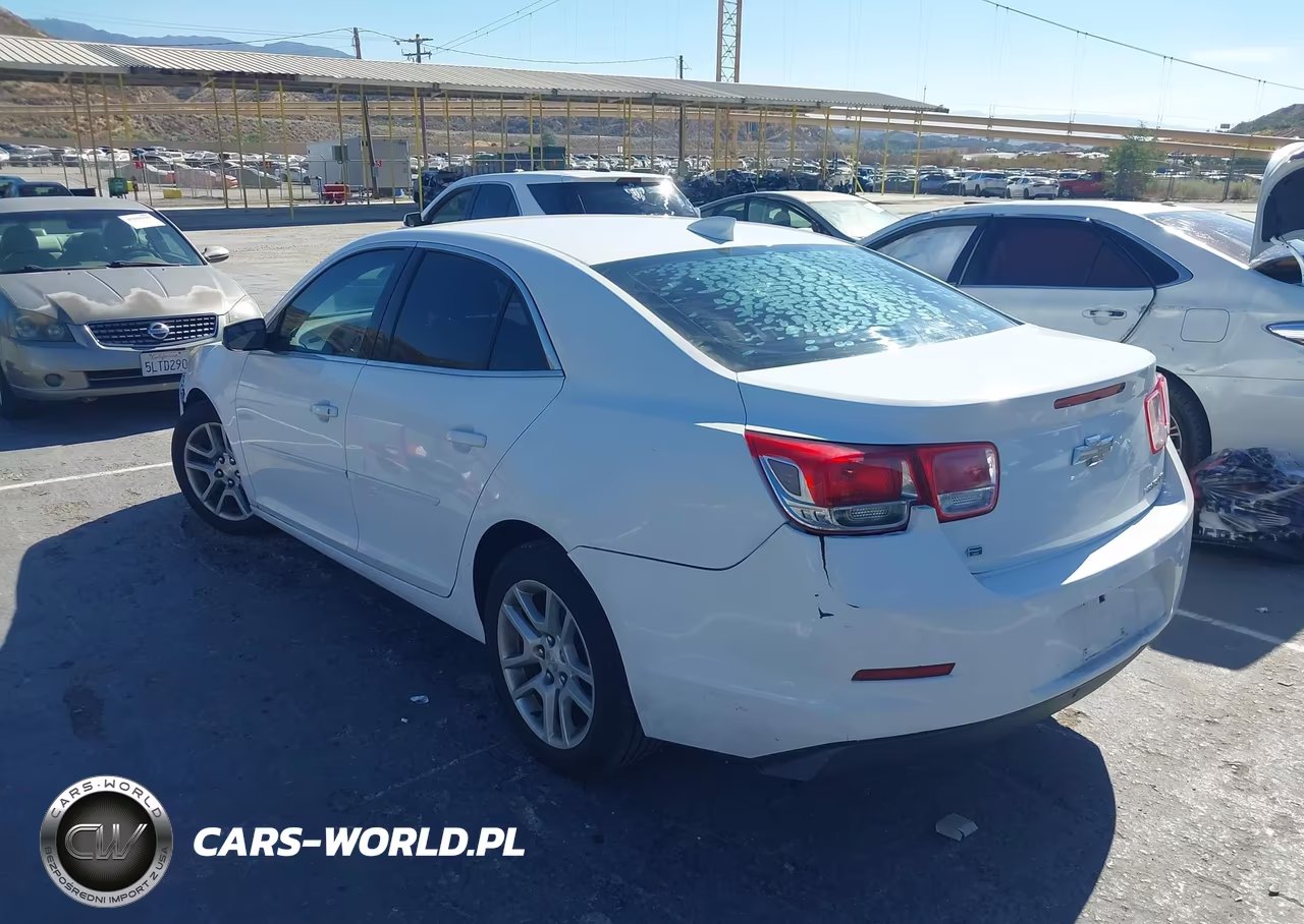 2015 Chevrolet Malibu 1Lt VIN:1G11C5SL8FF221456 - 3