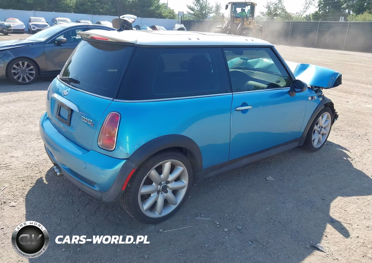 2003 Mini Cooper S VIN:WMWRE33483TD63027 - 4