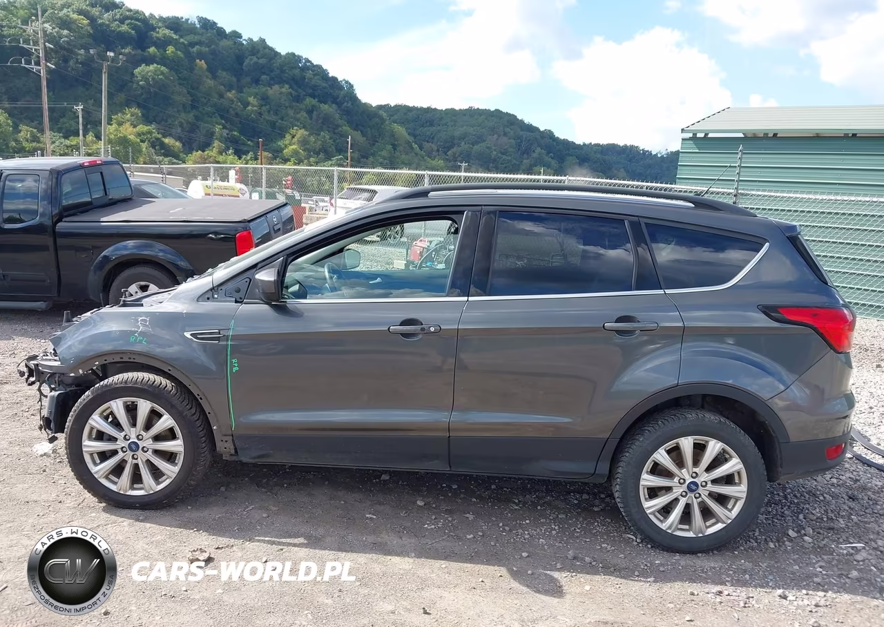 2019 Ford Escape Sel VIN:1FMCU9HD6KUC43137 - 15