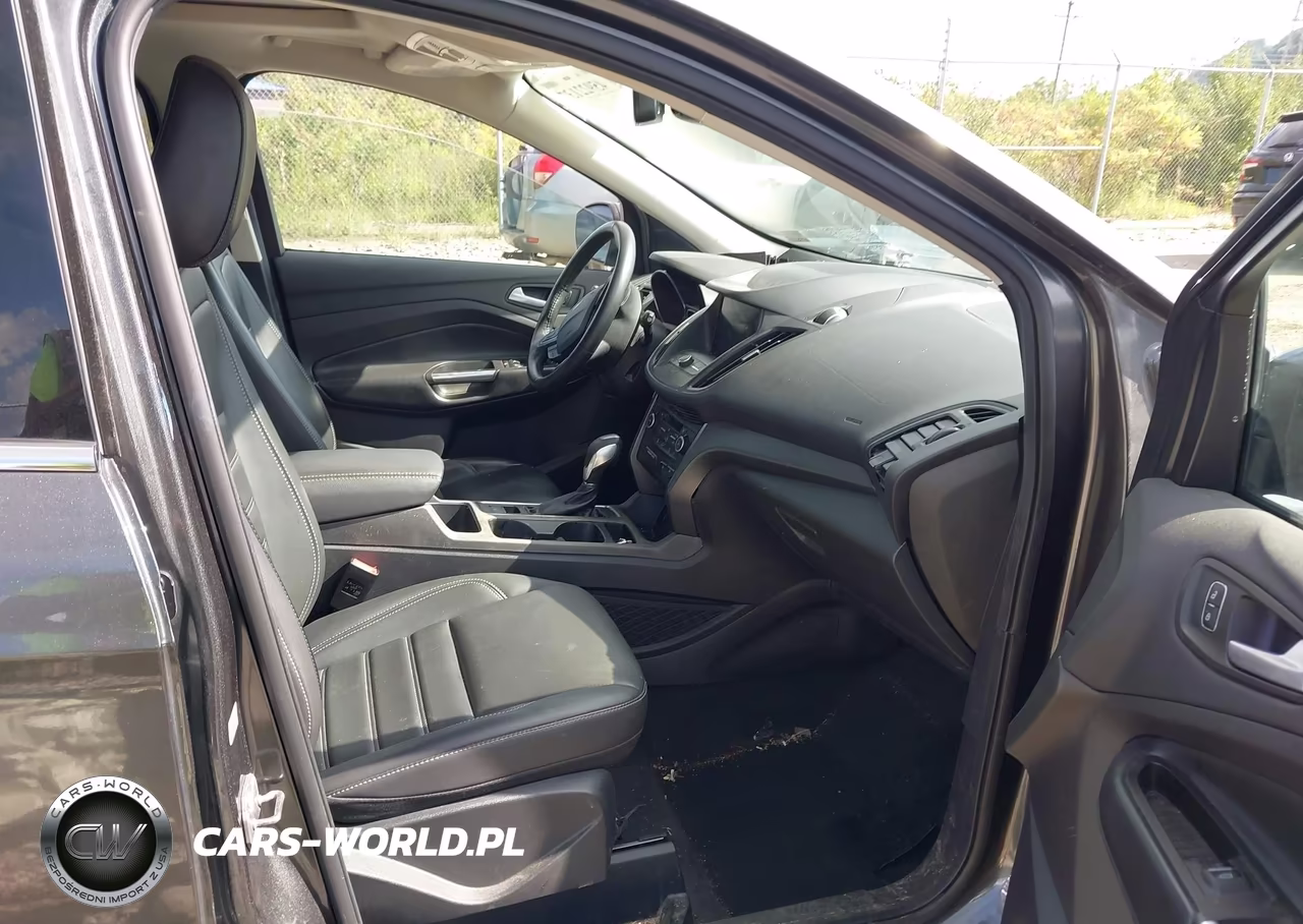 2019 Ford Escape Sel VIN:1FMCU9HD6KUC43137 - 5