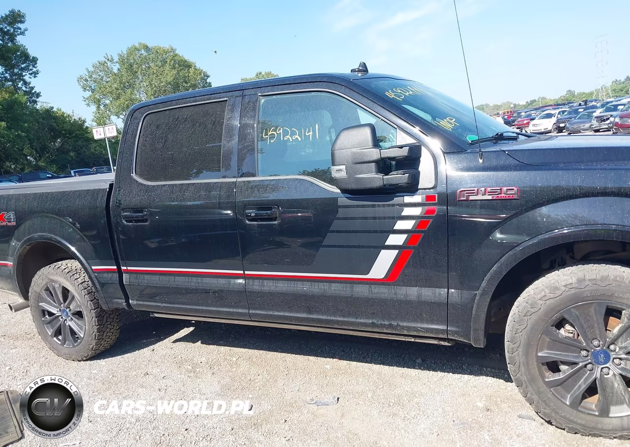 2018 Ford F-150 Lariat VIN:1FTEW1EG6JFC13081 - 13