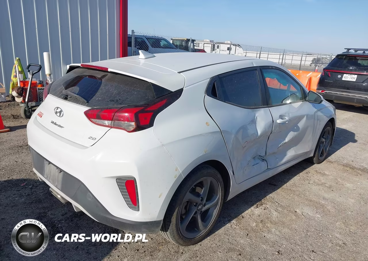 2019 Hyundai Veloster 2.0 VIN:KMHTG6AF5KU016877 - 4