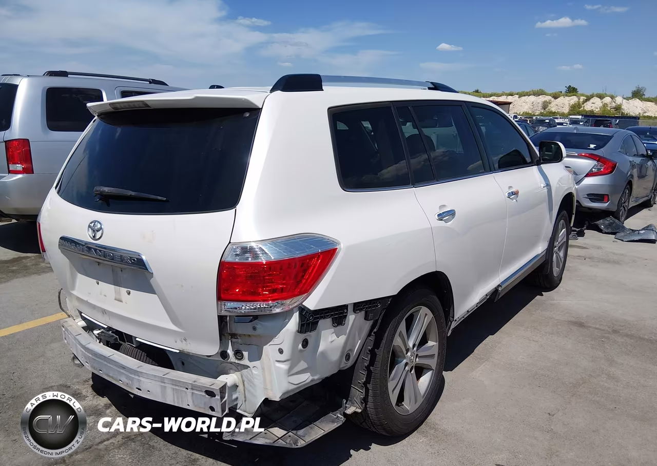 2013 Toyota Highlander Limited V6 VIN:5TDYK3EH5DS110431 - 4