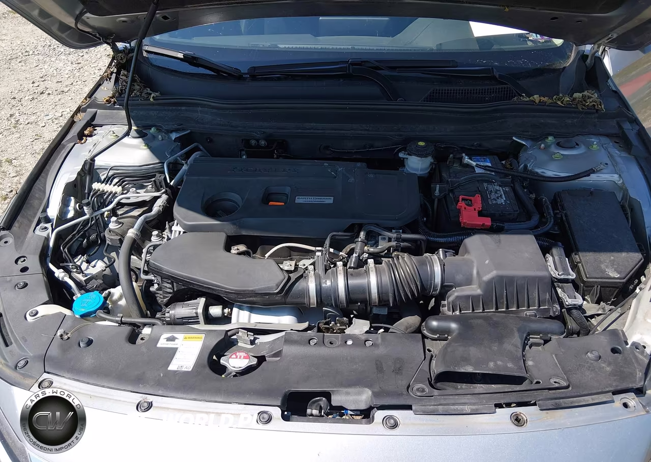 2018 Honda Accord Touring 2.0T VIN:1HGCV2F91JA021405 - 10