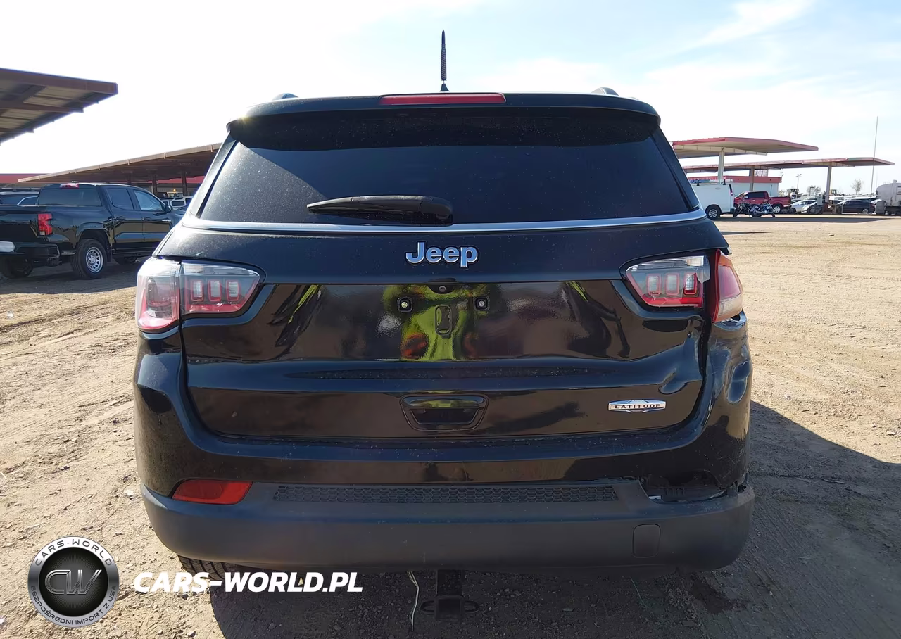 2018 Jeep Compass VIN:3C4NJCVV9JT441214 - 16