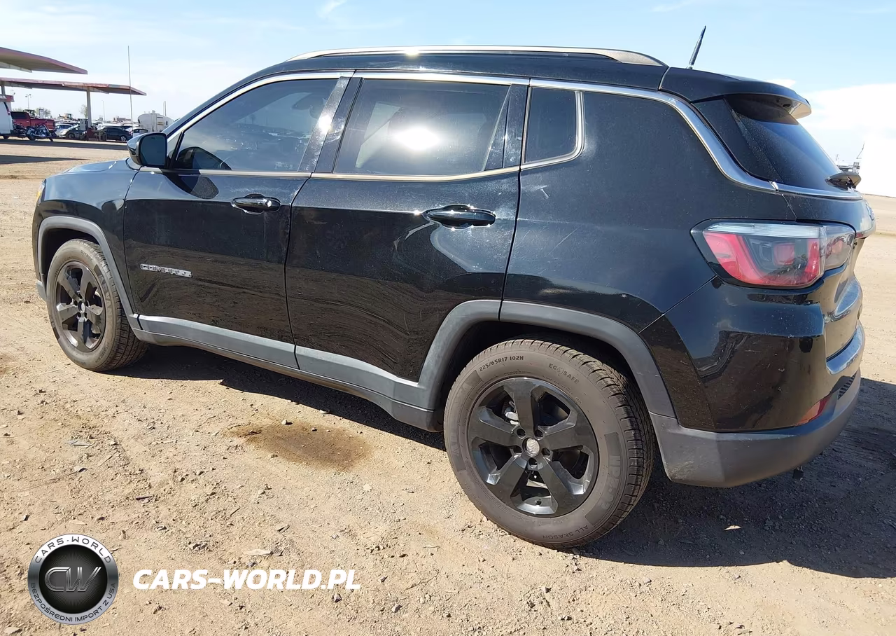 2018 Jeep Compass VIN:3C4NJCVV9JT441214 - 3