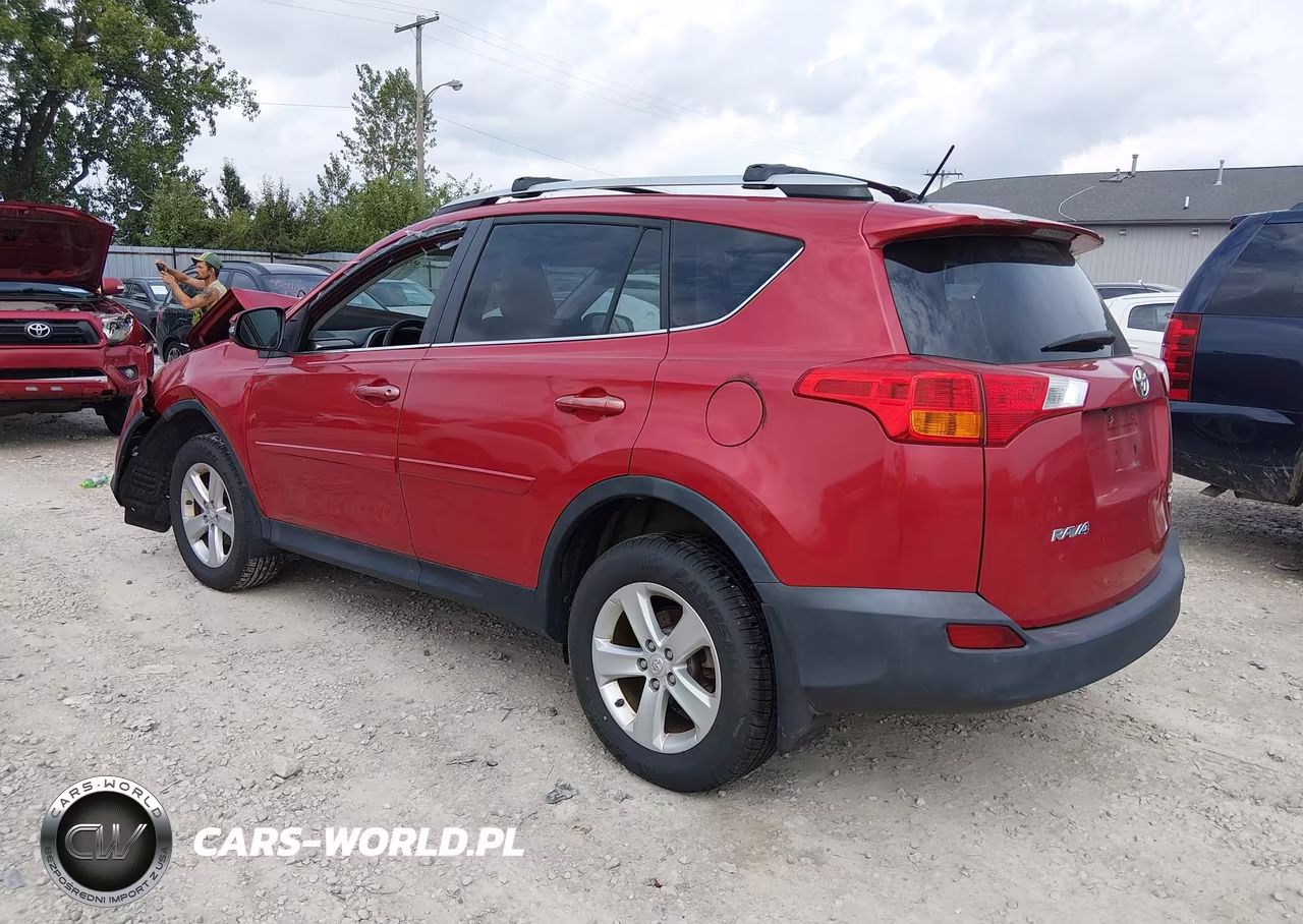 2013 Toyota Rav4 Xle VIN:2T3RFREV2DW083334 - 3