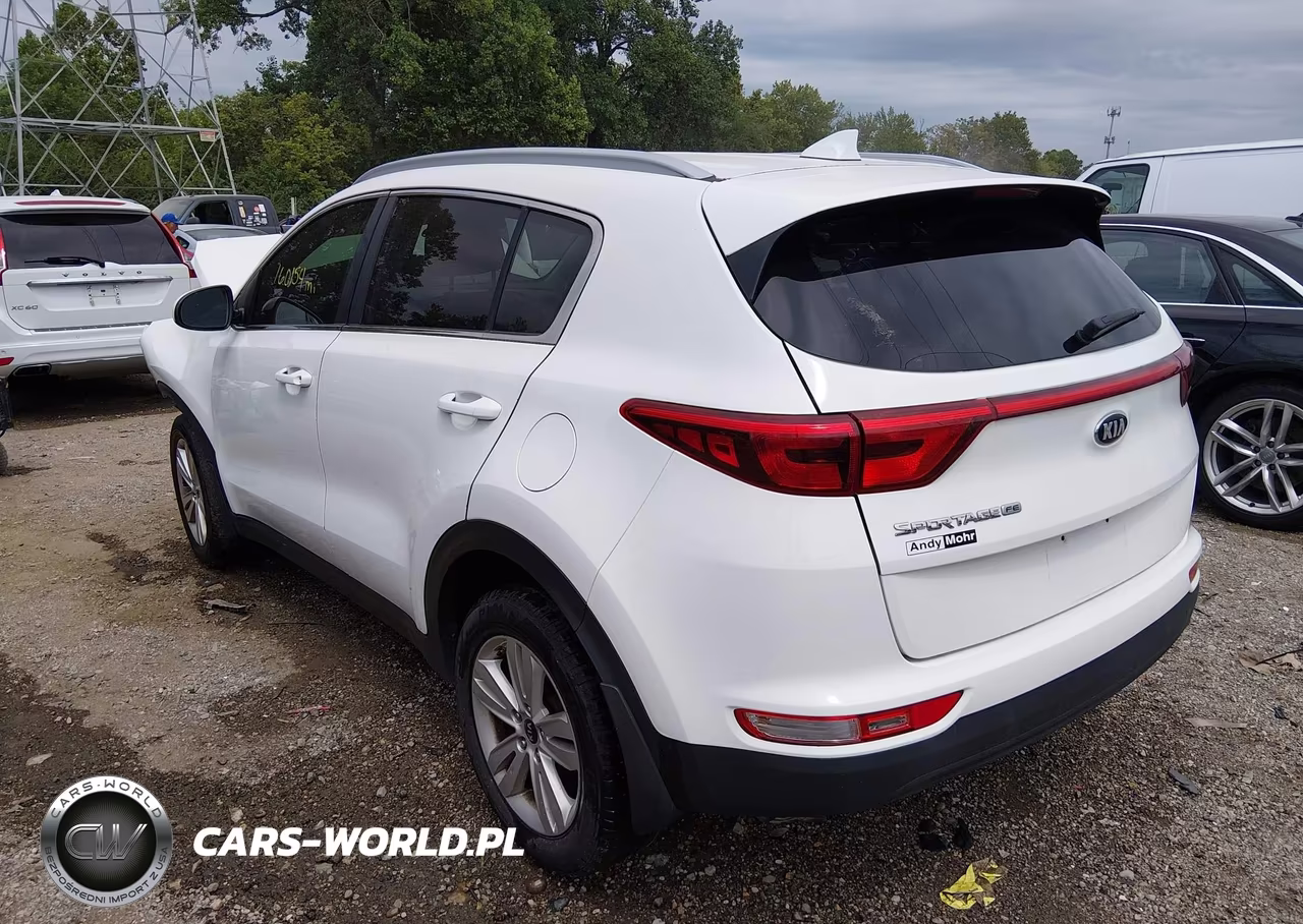 2018 Kia Sportage Lx VIN:KNDPM3AC1J7358794 - 3