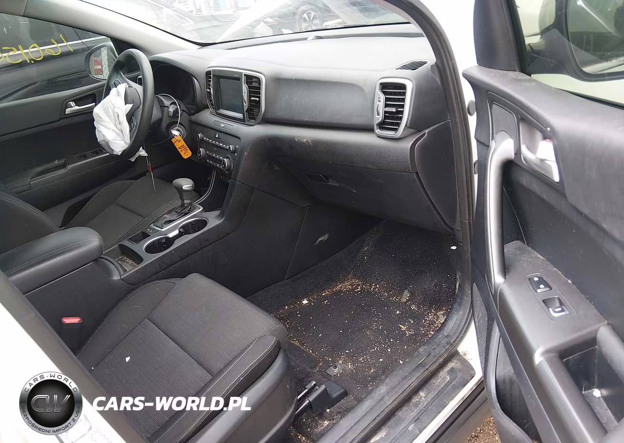 2018 Kia Sportage Lx VIN:KNDPM3AC1J7358794 - 5