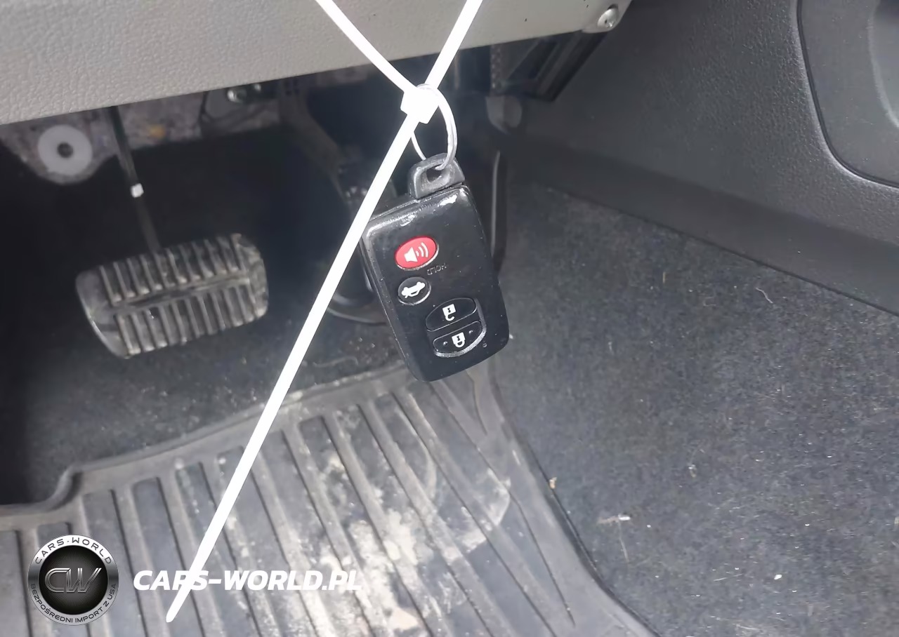2015 Subaru Forester 2.5I Touring VIN:JF2SJAWC9FH471217 - 11