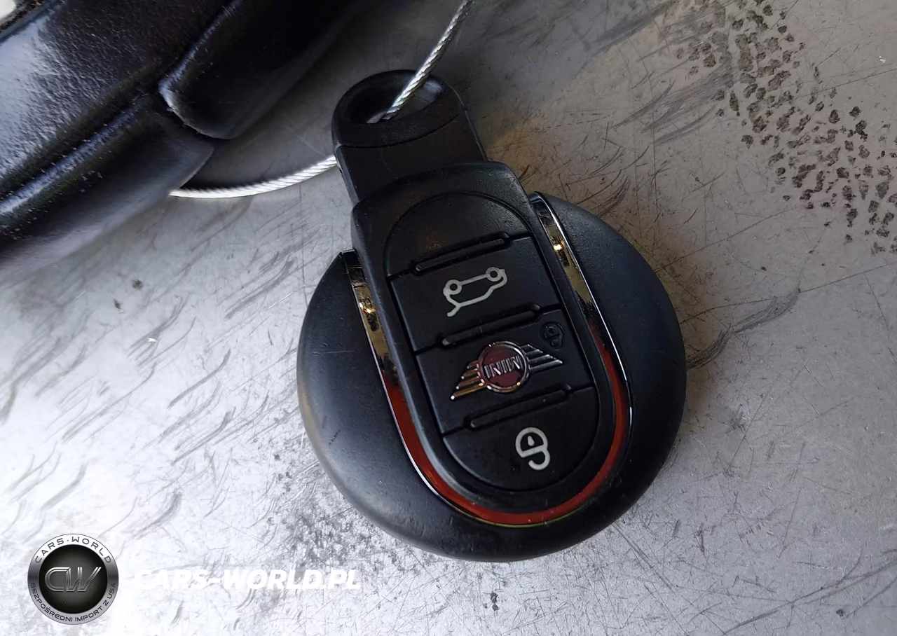 2018 Mini Countryman Cooper VIN:WMZYS7C36J3E07755 - 11