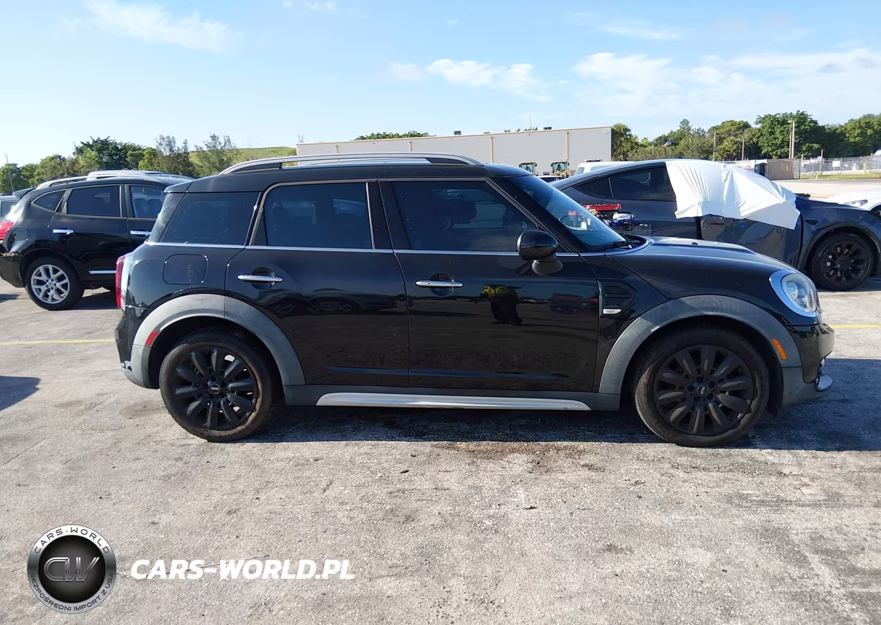 2018 Mini Countryman Cooper VIN:WMZYS7C36J3E07755 - 14