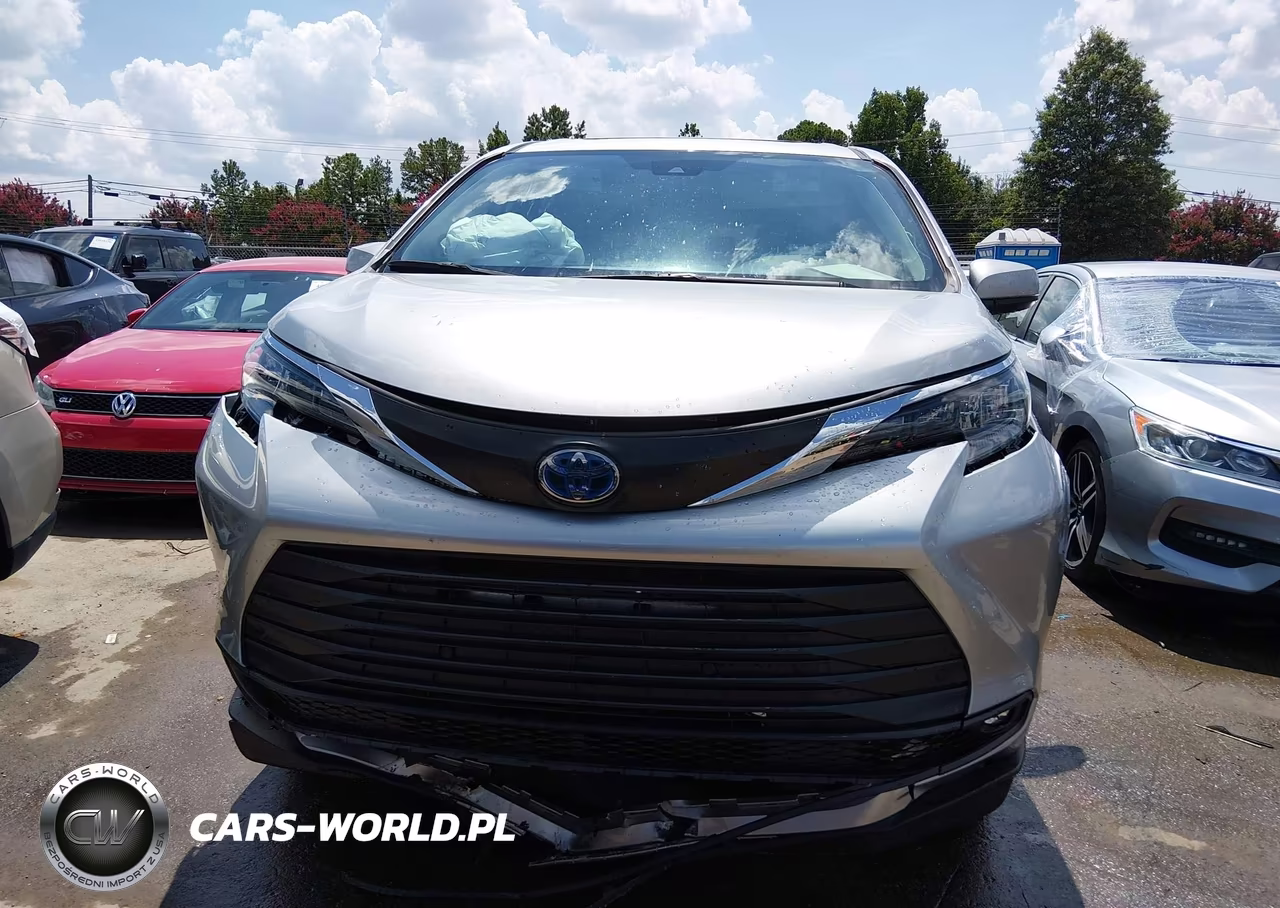 2025 Toyota Sienna Xle VIN:5TDJRKEC7SS225413 - 12