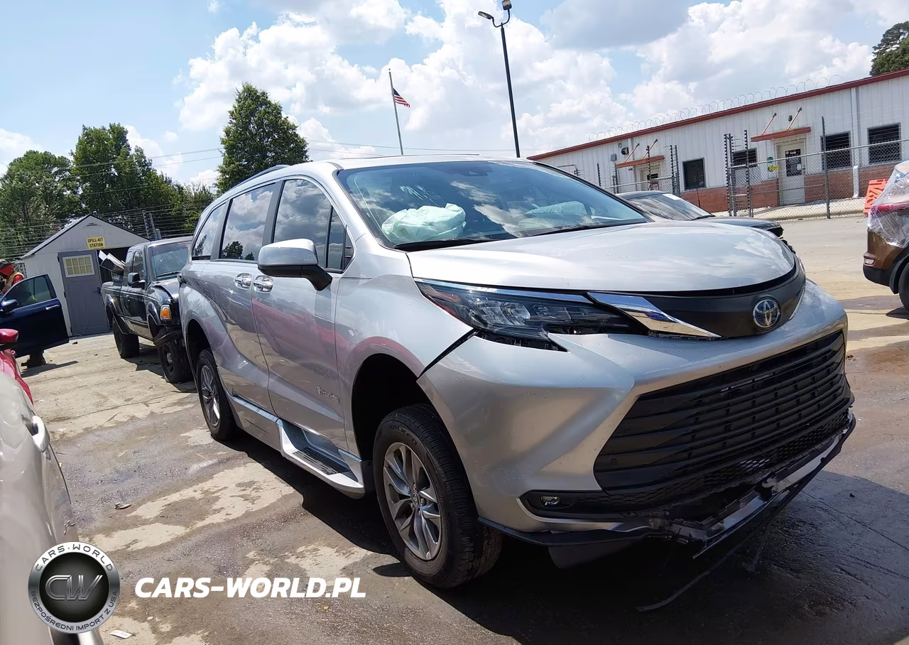 2025 Toyota Sienna Xle VIN:5TDJRKEC7SS225413 - 13