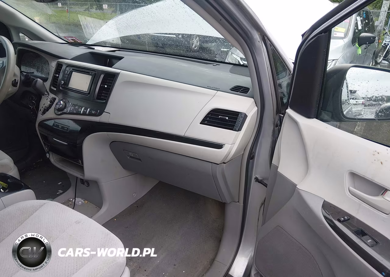 2013 Toyota Sienna Le V6 8 Passenger VIN:5TDKK3DC8DS386114 - 5