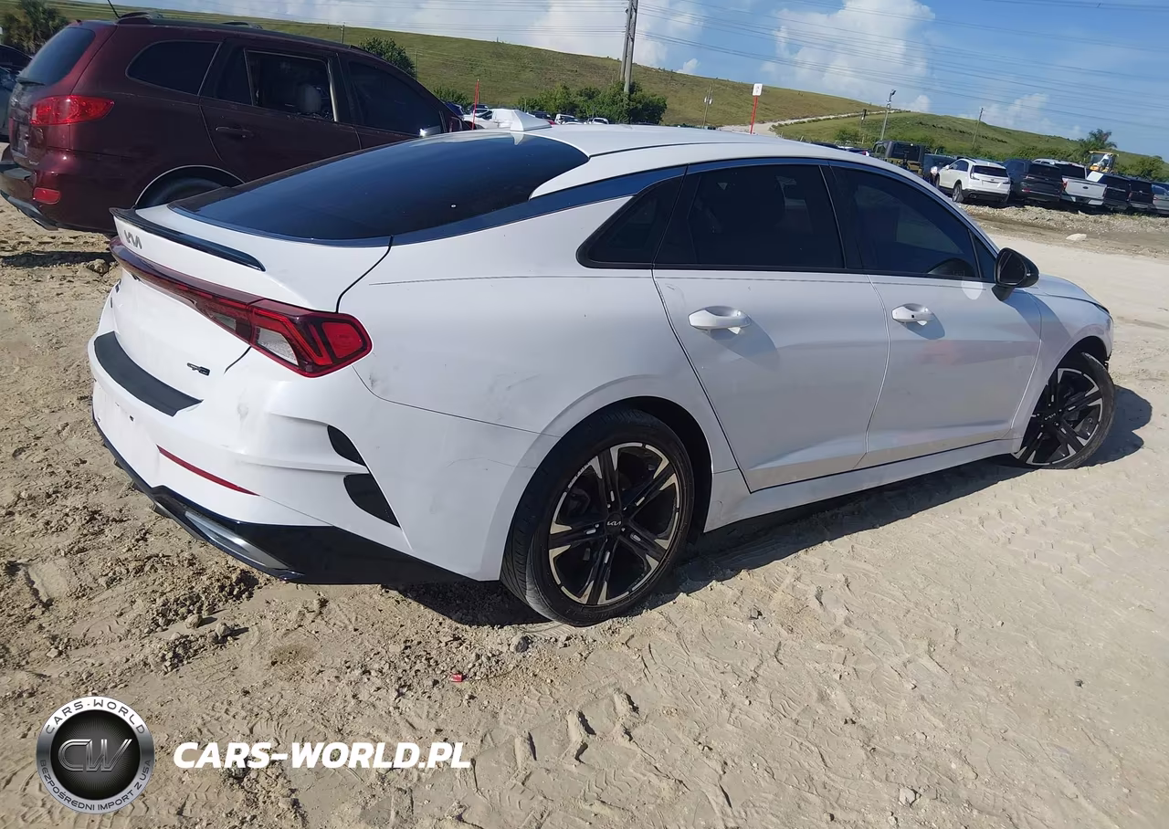 2022 Kia K5 Gt-Line VIN:5XXG64J27NG147197 - 4