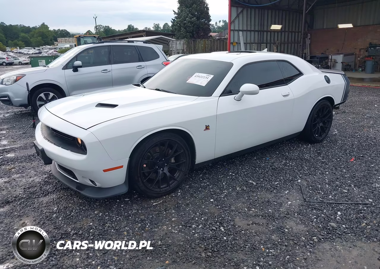 2016 Dodge Challenger R-T Scat Pack VIN:2C3CDZFJ6GH359000 - 2