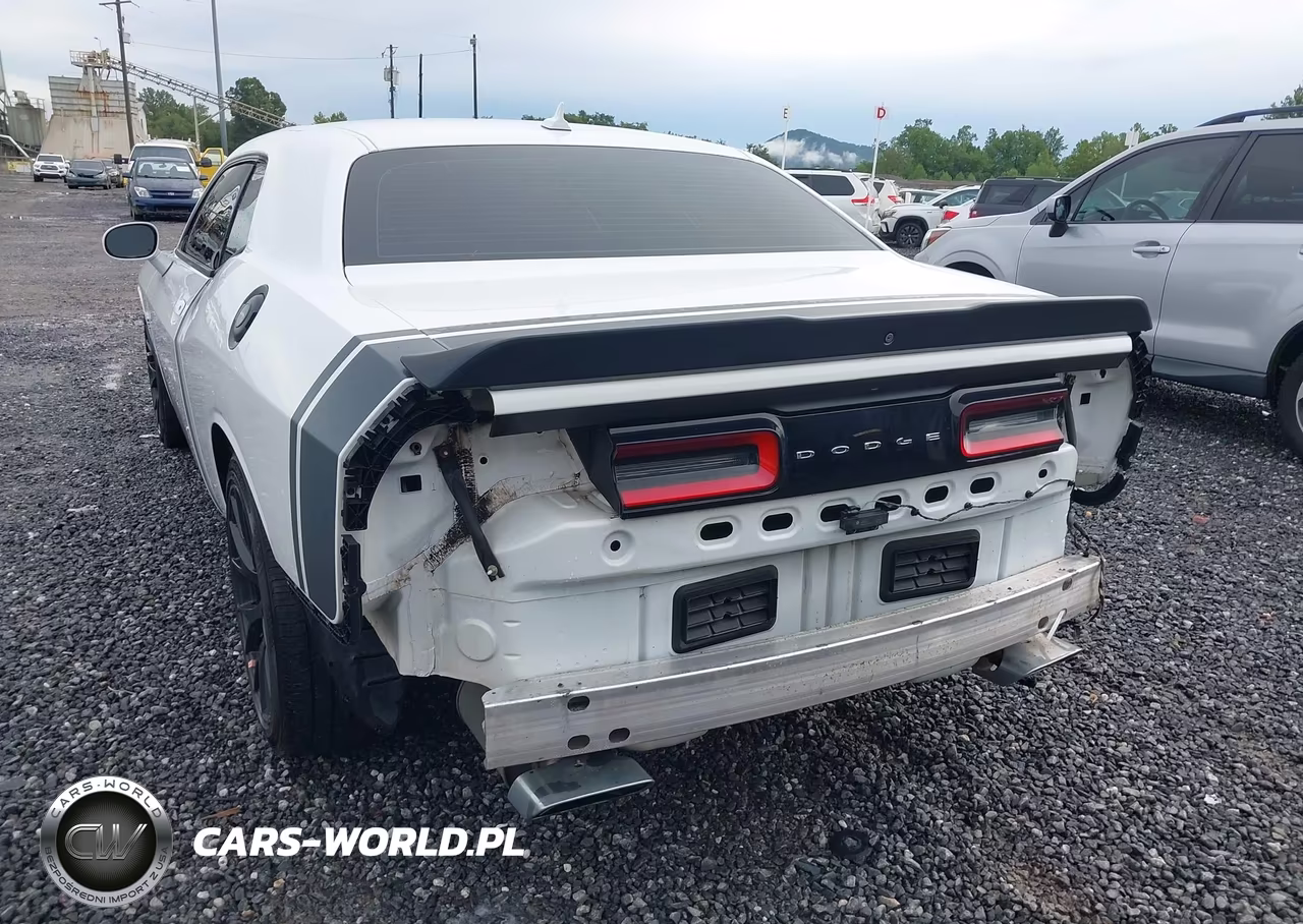 2016 Dodge Challenger R-T Scat Pack VIN:2C3CDZFJ6GH359000 - 6