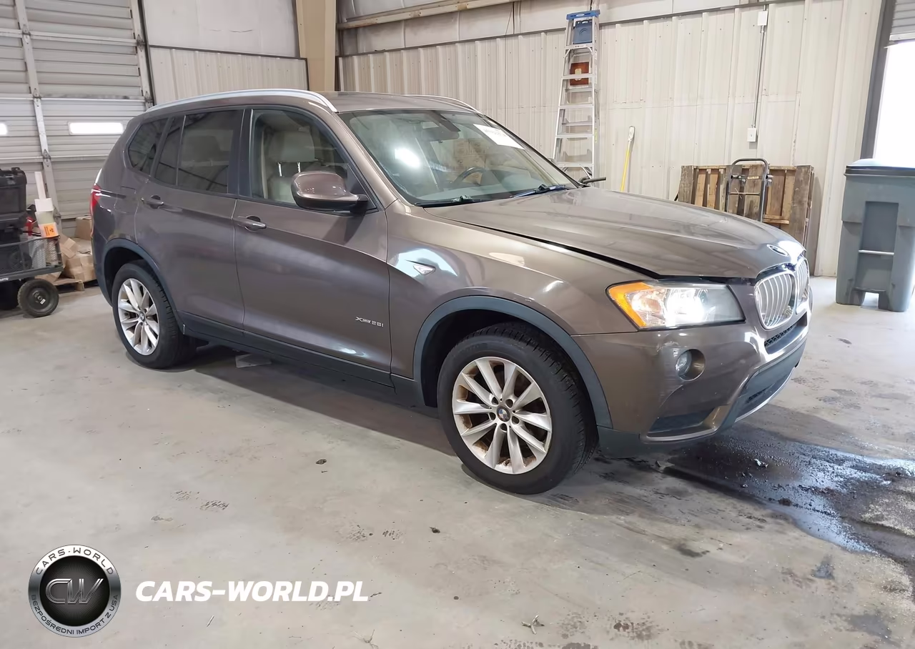 2013 BMW X3 xDrive28I – zdjęcie 1 z 11