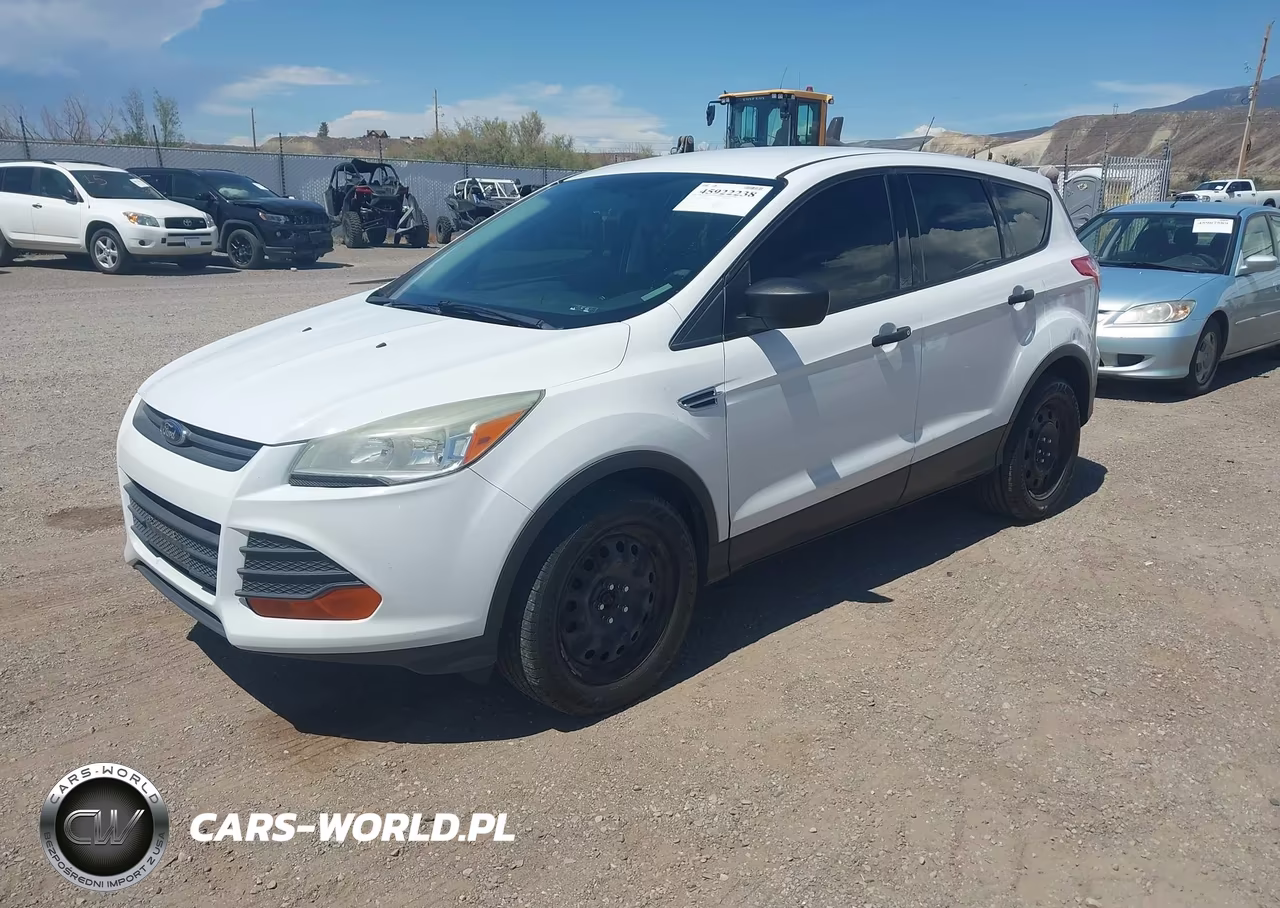 2013 Ford Escape S VIN:1FMCU0F76DUD77884 - 2
