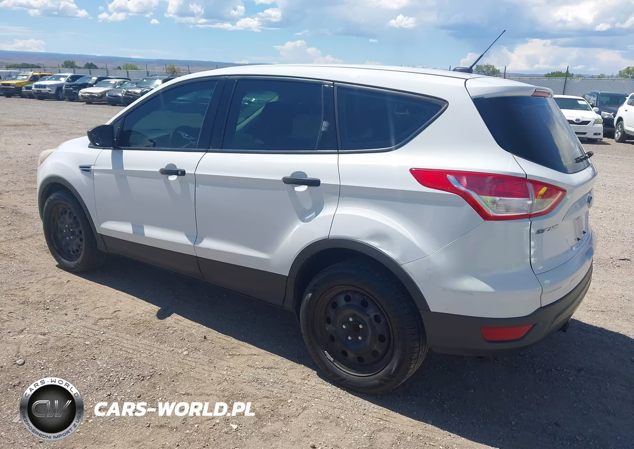 2013 Ford Escape S VIN:1FMCU0F76DUD77884 - 3