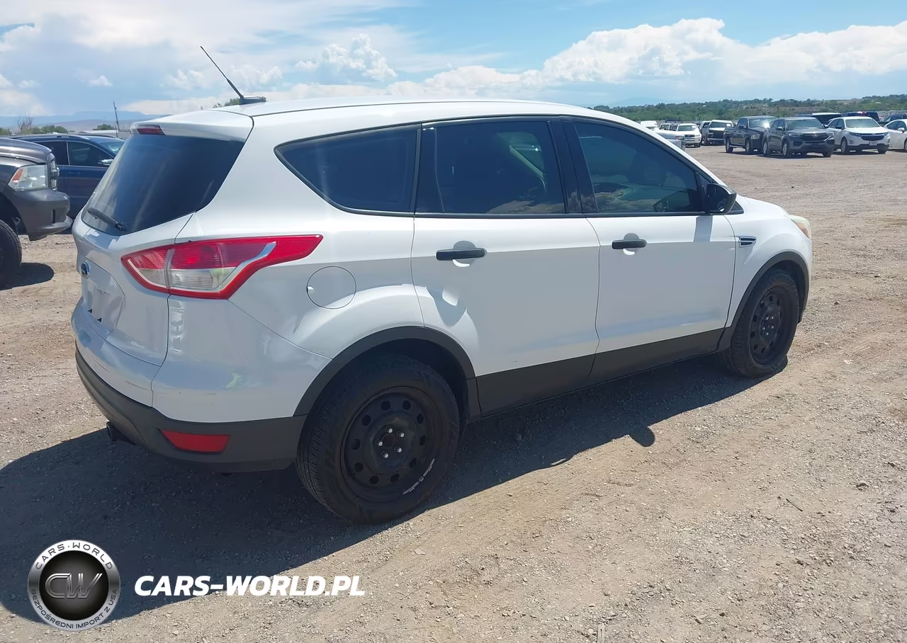 2013 Ford Escape S VIN:1FMCU0F76DUD77884 - 4