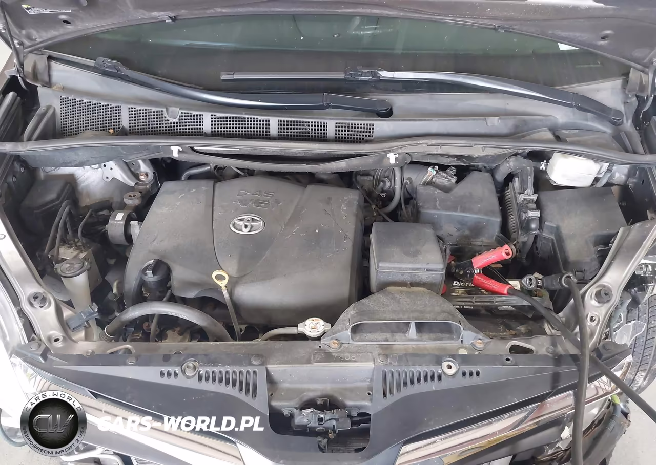 2020 Toyota Sienna Le VIN:5TDKZ3DC2LS046063 - 10
