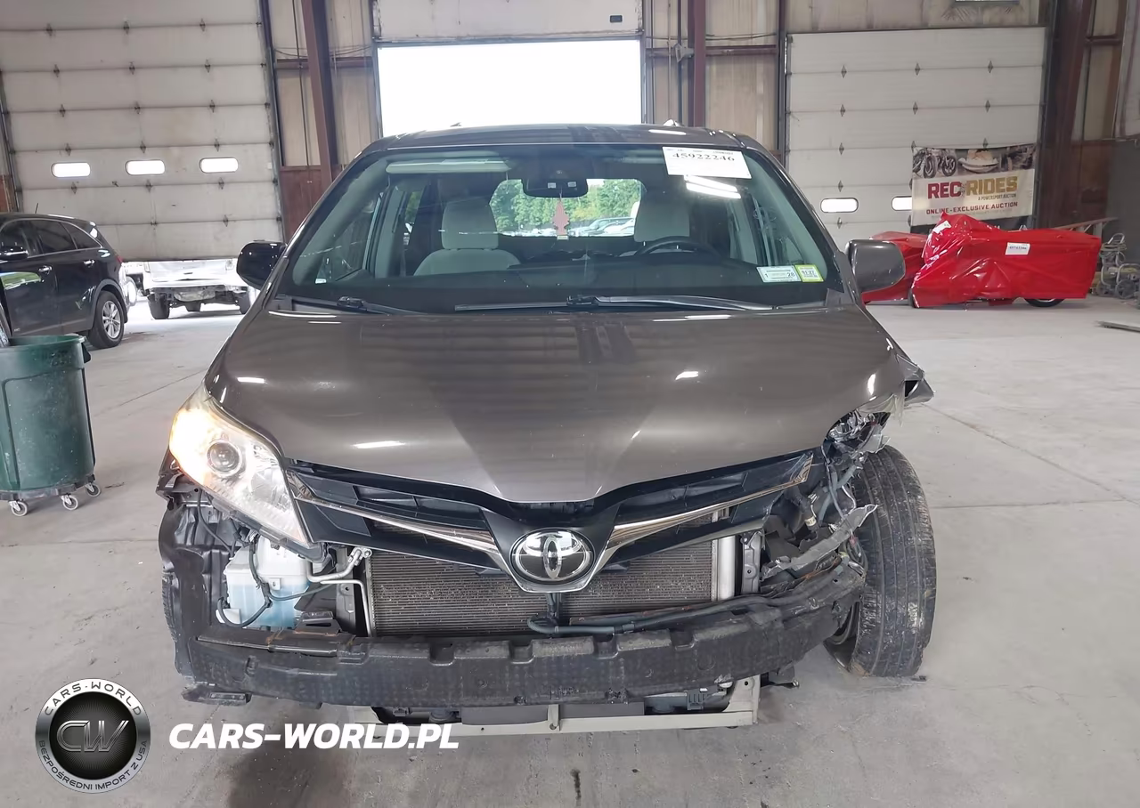 2020 Toyota Sienna Le VIN:5TDKZ3DC2LS046063 - 13