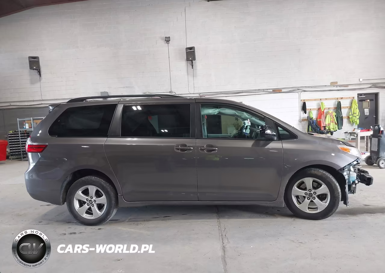 2020 Toyota Sienna Le VIN:5TDKZ3DC2LS046063 - 14