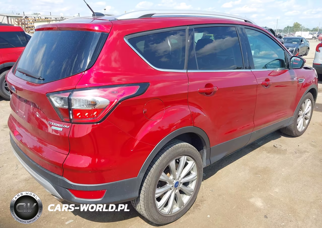 2017 Ford Escape Titanium VIN:1FMCU0J95HUF04946 - 4