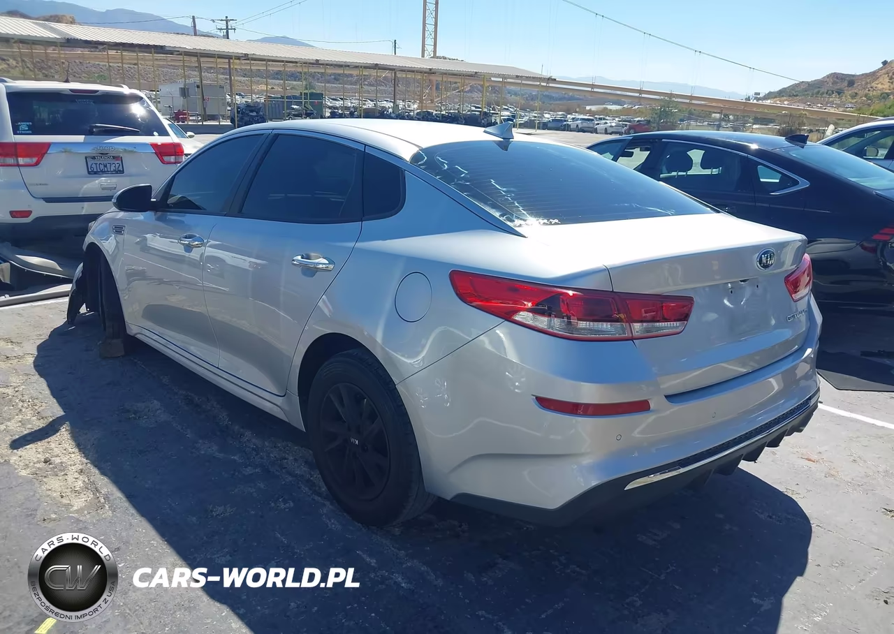 2019 Kia Optima Lx VIN:5XXGT4L3XKG305185 - 3
