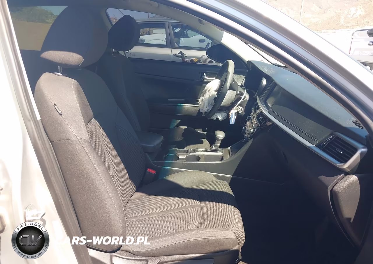 2019 Kia Optima Lx VIN:5XXGT4L3XKG305185 - 5