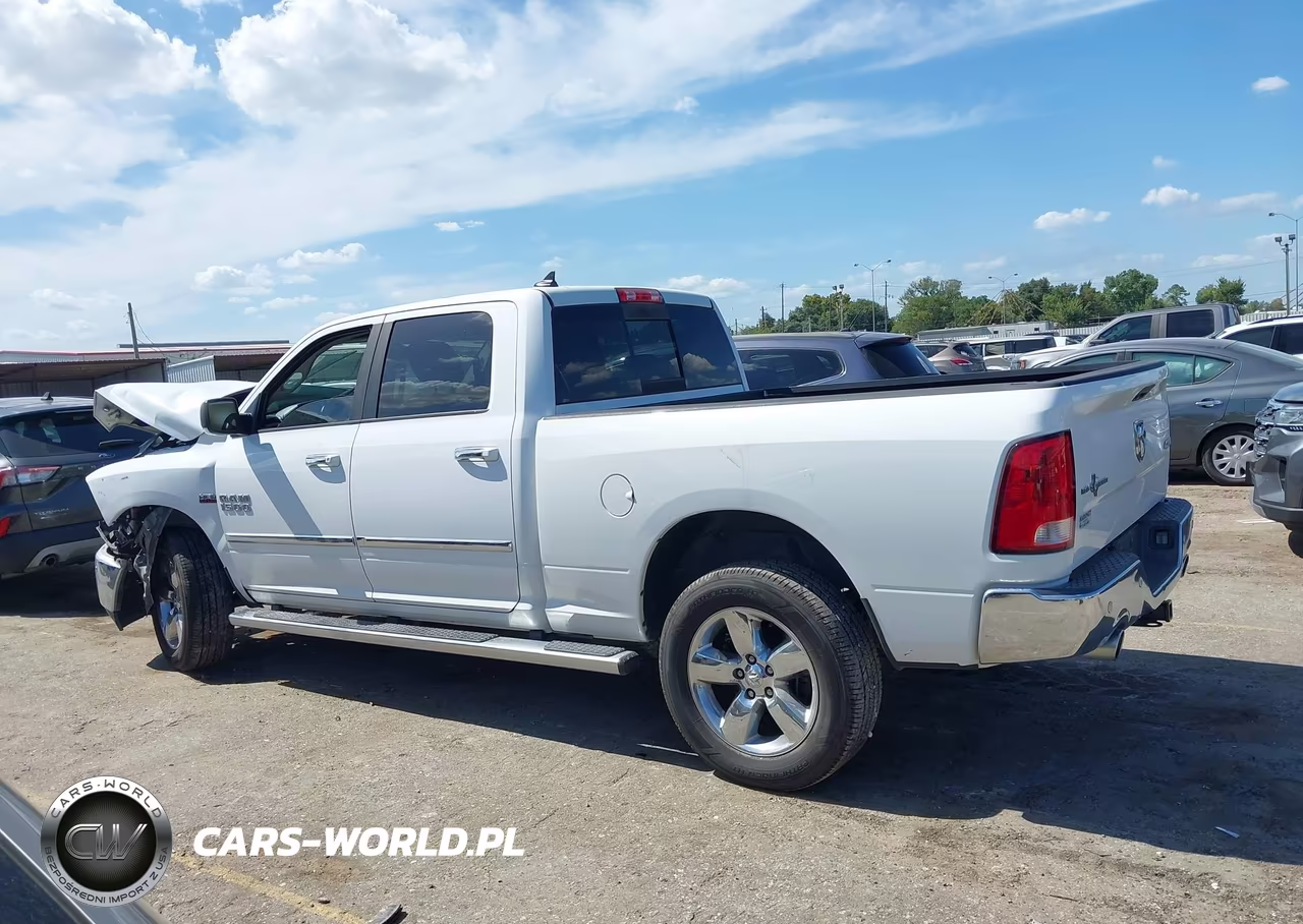 2015 Ram 1500 Lone Star VIN:1C6RR7TT8FS696932 - 15