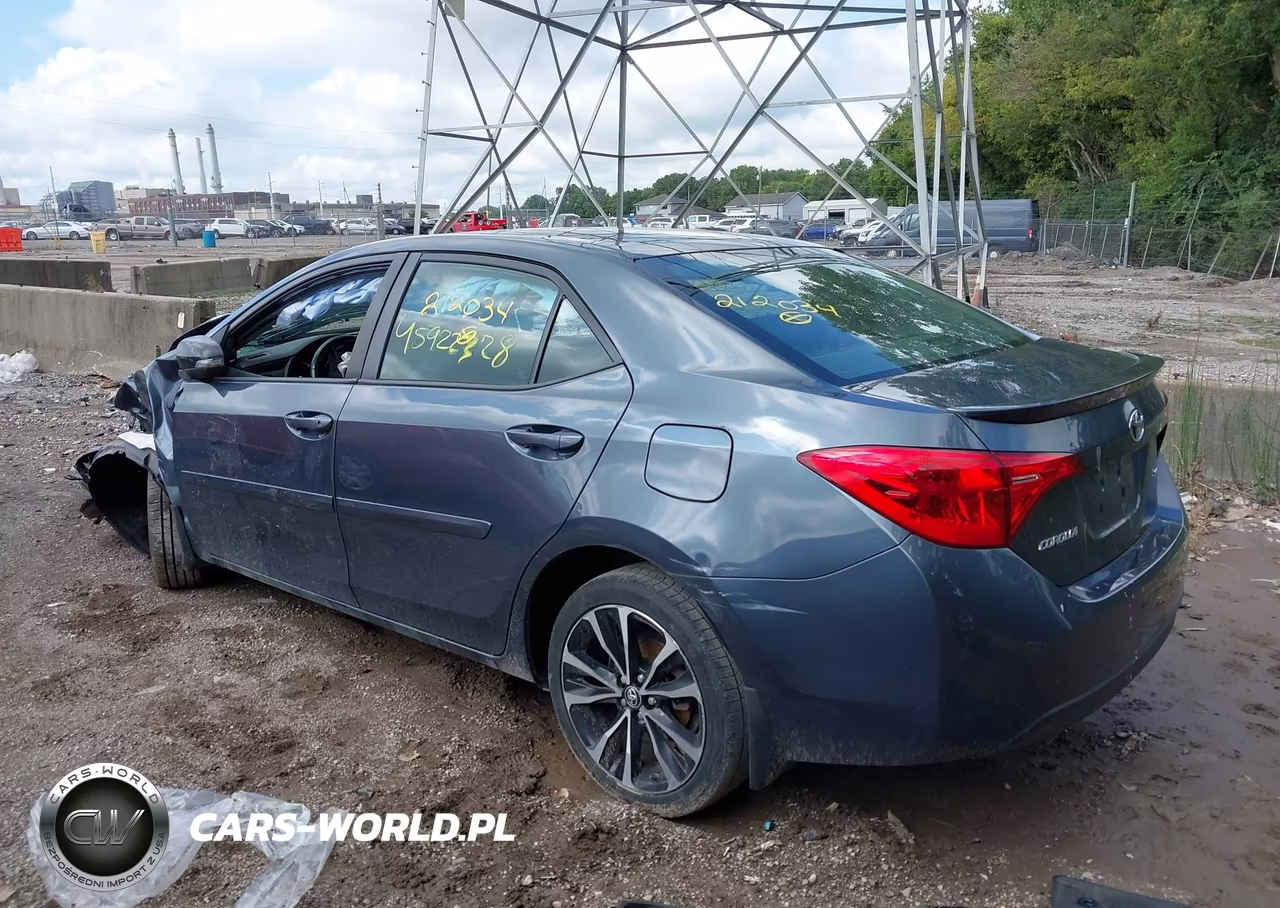 2019 Toyota Corolla Se VIN:2T1BURHE9KC212034 - 3