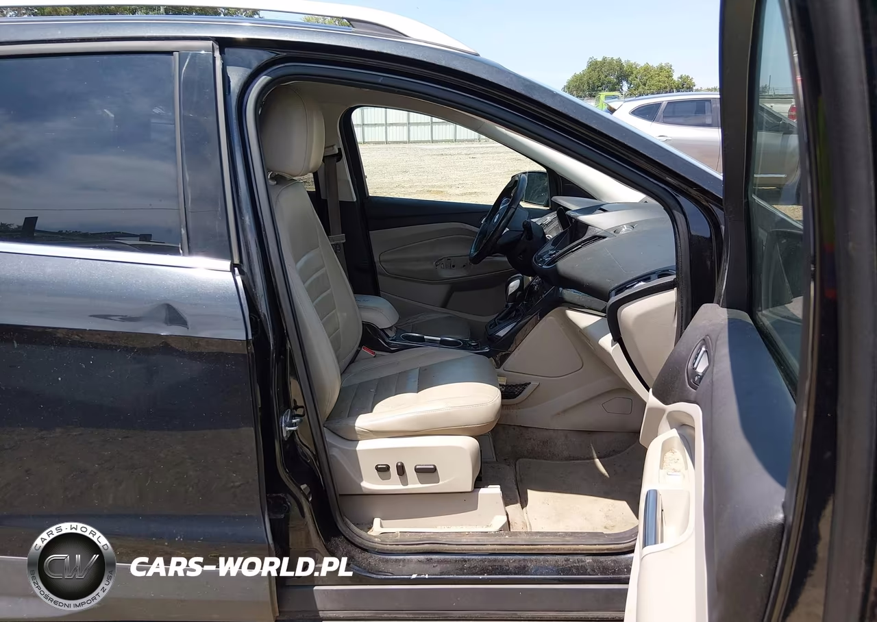 2015 Ford Escape Titanium VIN:1FMCU0J93FUA68661 - 5